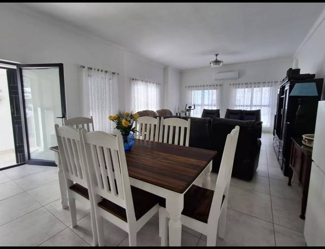 3 BEDROOM HOUSE FOR SALE IN SANDY POINT